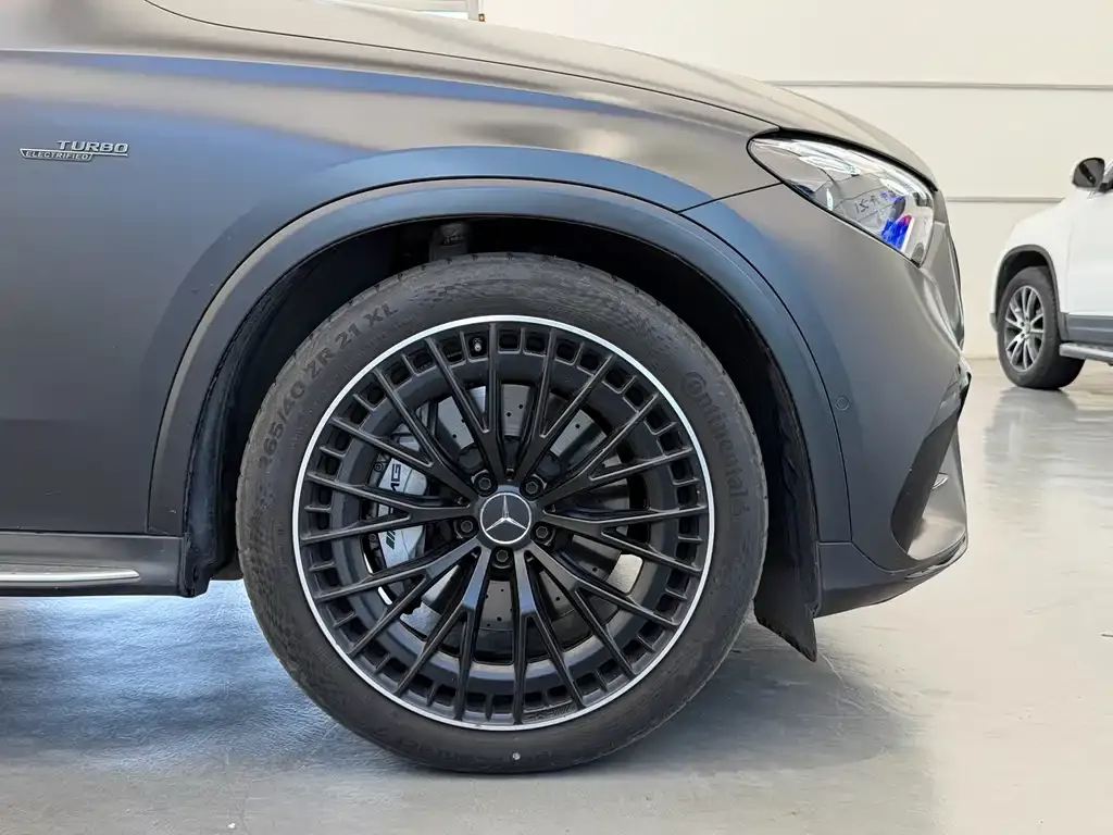 Mercedes-Benz GLC AMG — фото 10