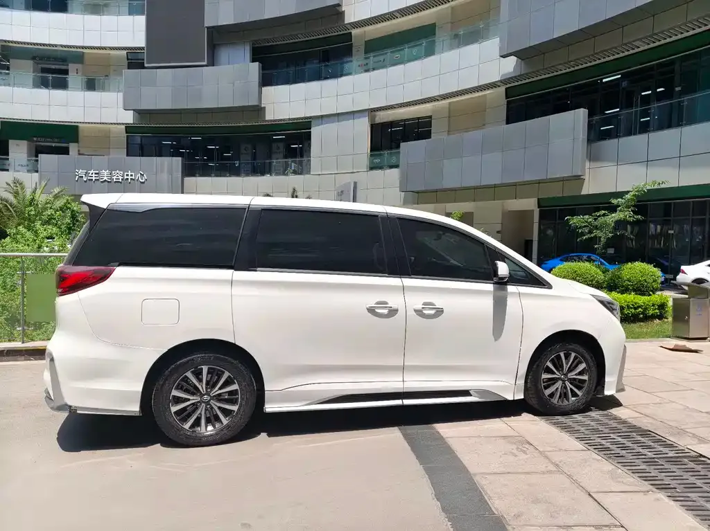 GAC Motor Trumpchi M8 — фото 4