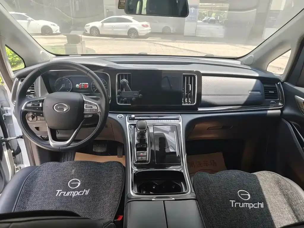 GAC Motor Trumpchi M8 — фото 9