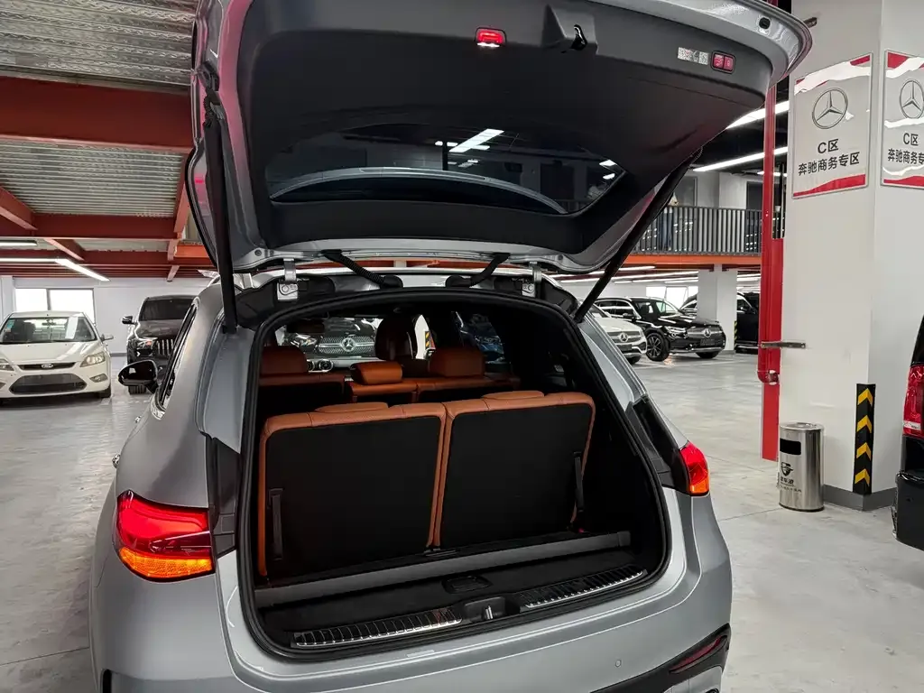Mercedes-Benz GLC — фото 10