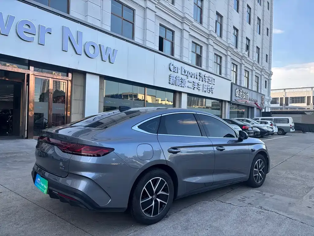 BYD Qin L — фото 7