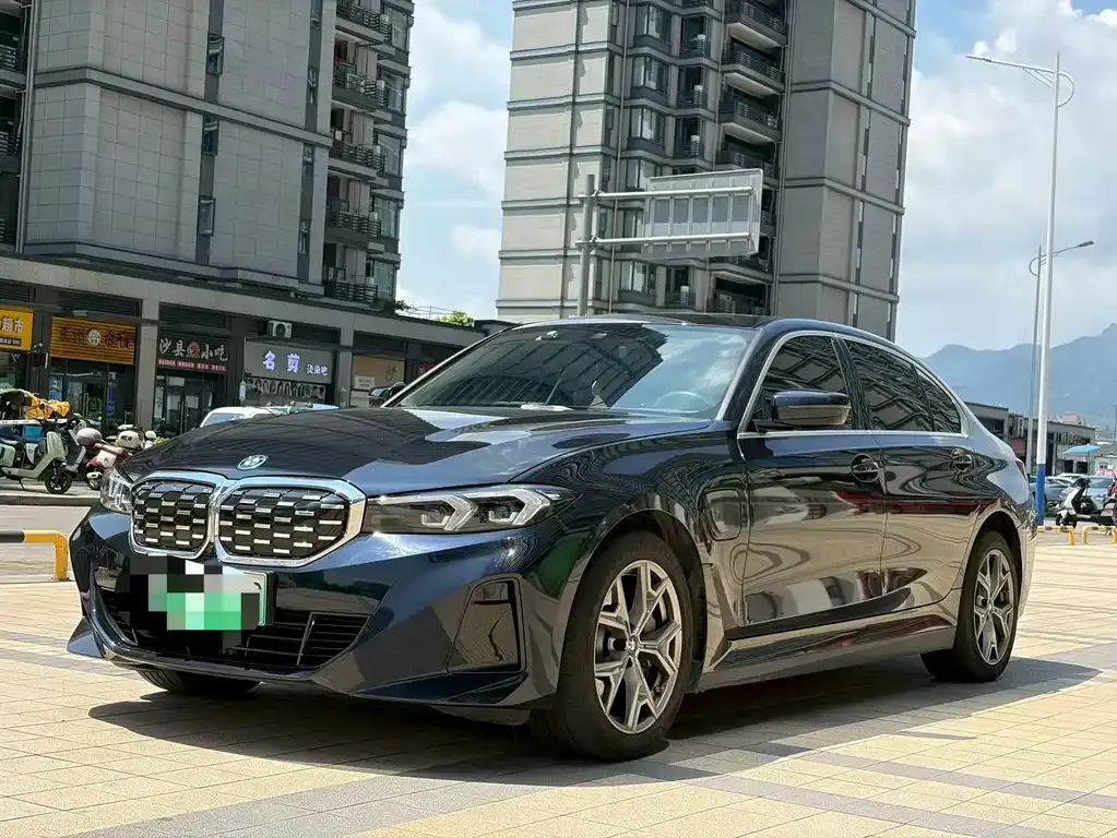 BMW i3 — фото 1