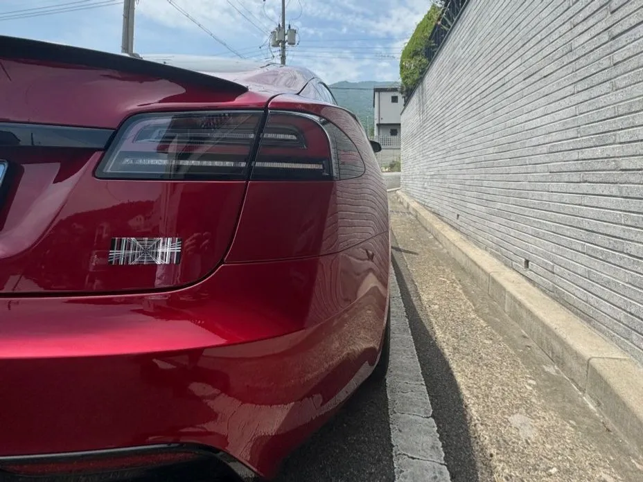 Tesla Model S — фото 7