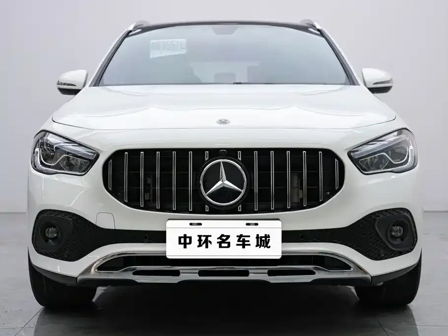 Mercedes-Benz GLA — фото 10