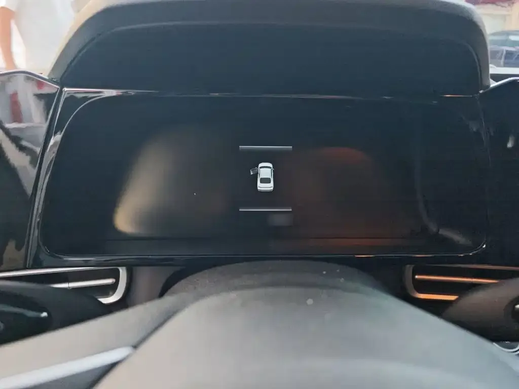 Hyundai Elantra — фото 2