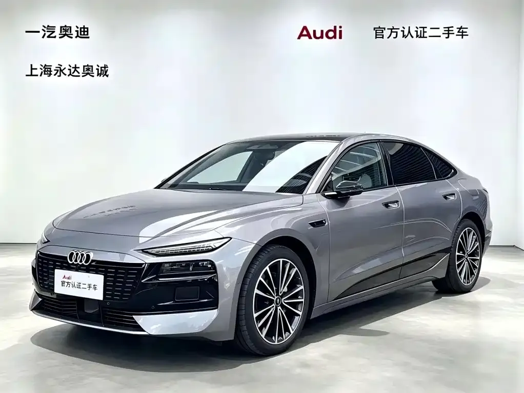 Audi A6L e-tron — фото 1
