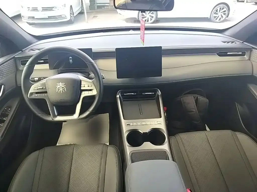 BYD Qin PLUS — фото 9