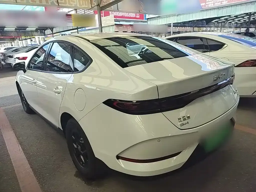 BYD Qin PLUS — фото 6