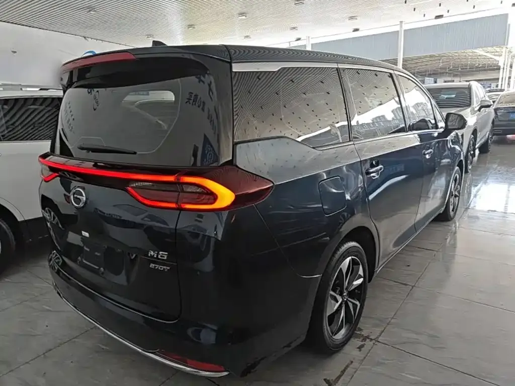 GAC Motor Trumpchi M6 — фото 3