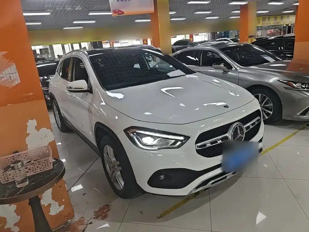 Mercedes-Benz GLA — фото 7