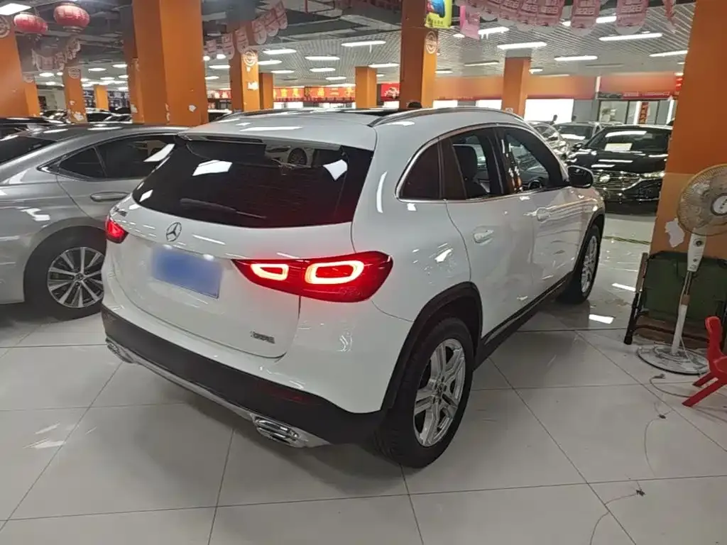 Mercedes-Benz GLA — фото 3