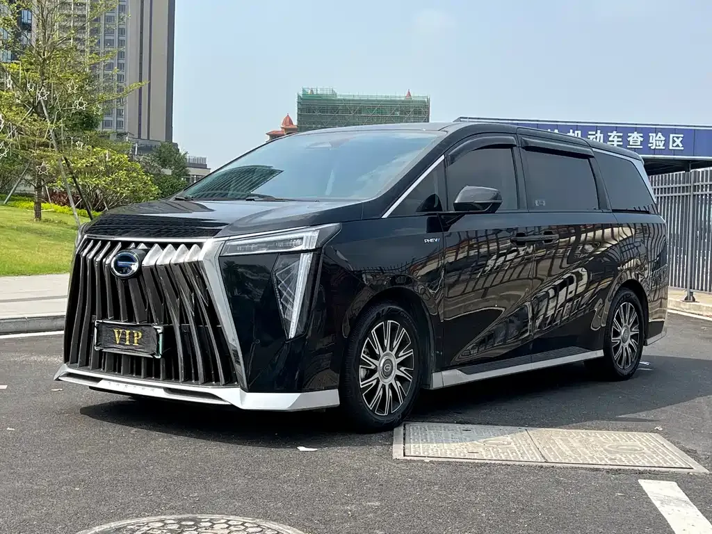 GAC Motor Trumpchi E9 — фото 1