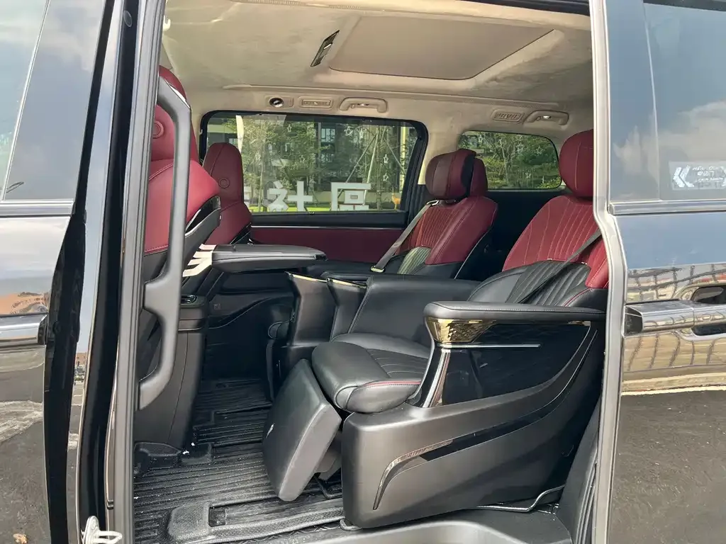 GAC Motor Trumpchi E9 — фото 8