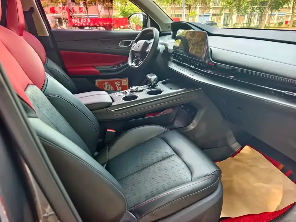 Changan CS55PLUS — фото 2
