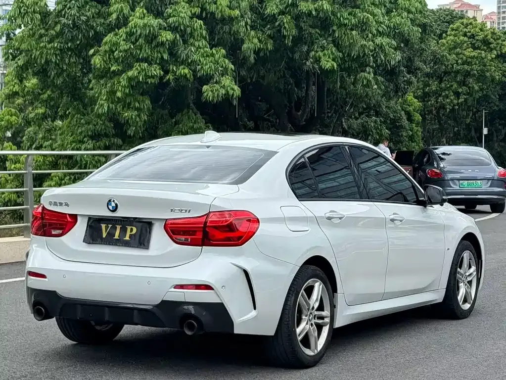 BMW 1 Series — фото 9