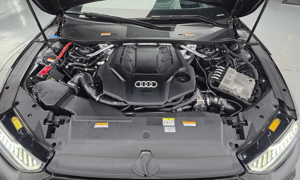 Audi A7 — фото 10