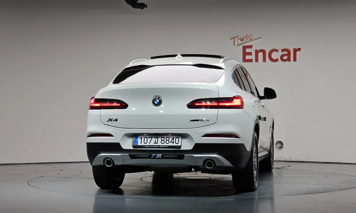 BMW X4 — фото 2
