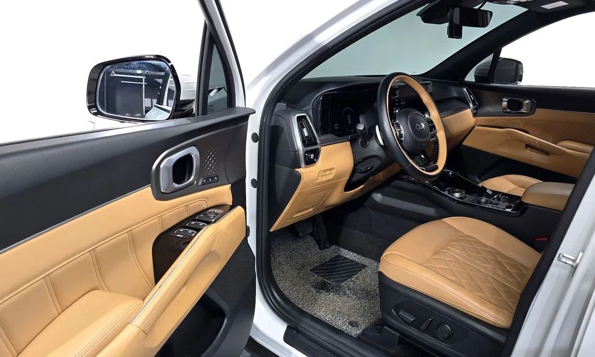 Kia Sorento — фото 10