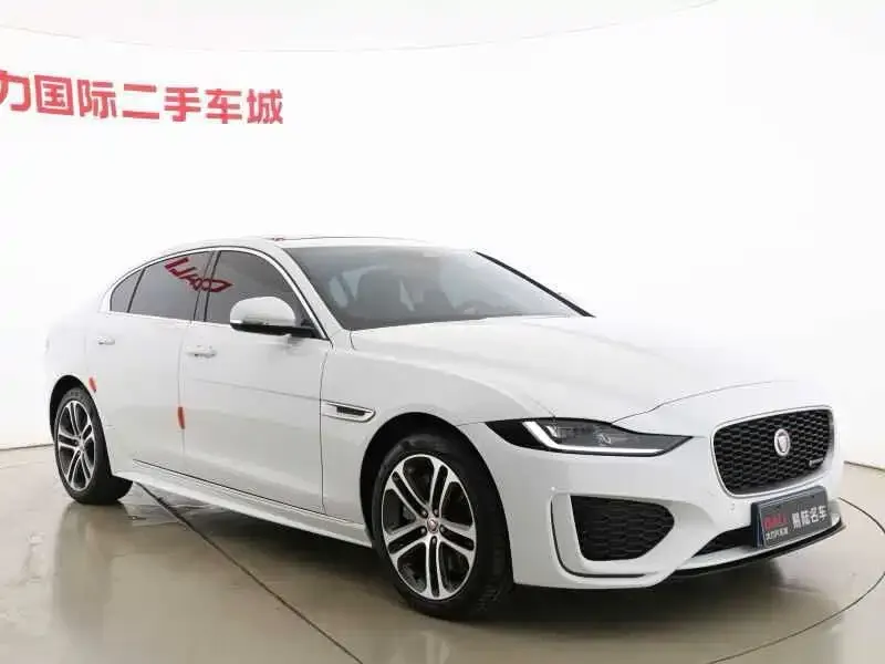Jaguar XEL — фото 4