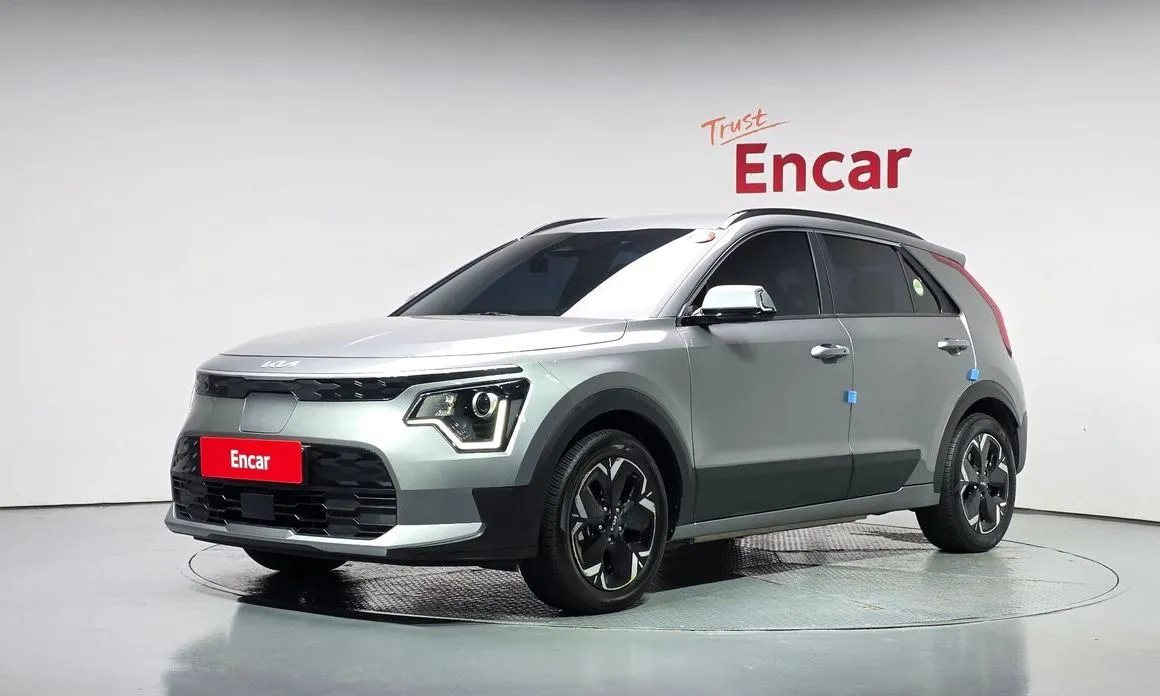 Kia Niro — фото 1