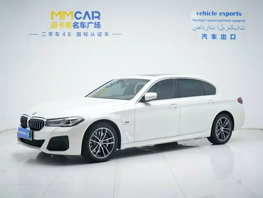 BMW 5 Series New Energy — фото 1
