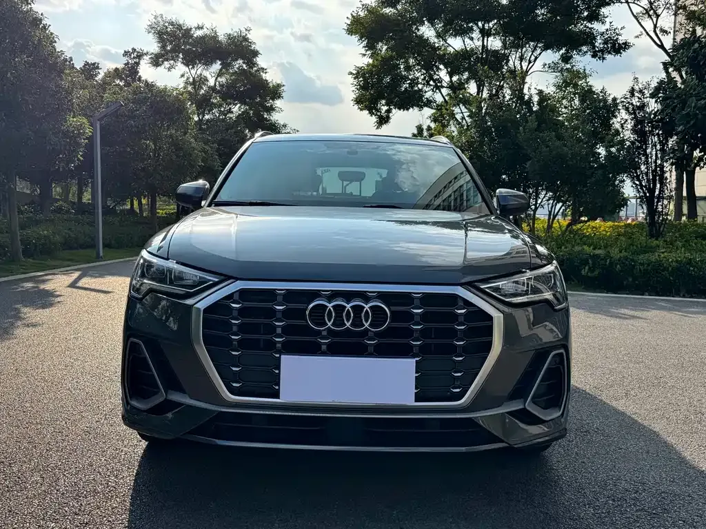 Audi Q3 — фото 7
