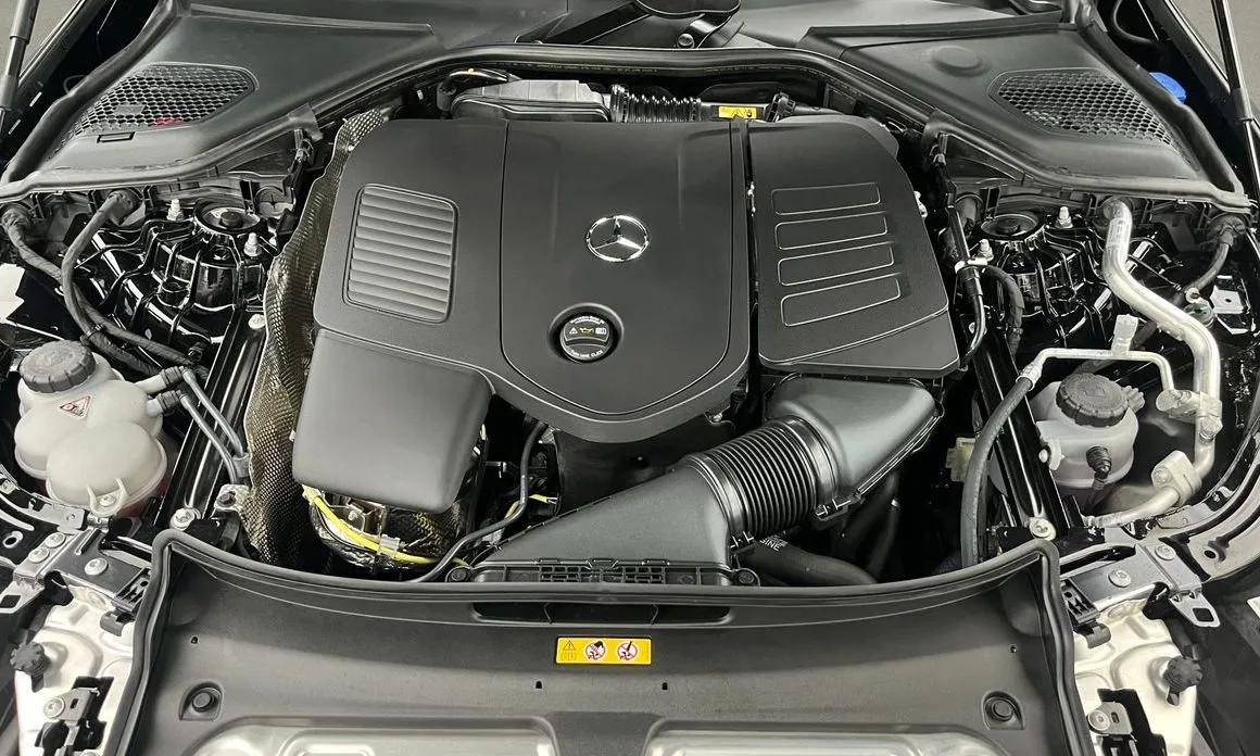 Mercedes-Benz E-Class — фото 10