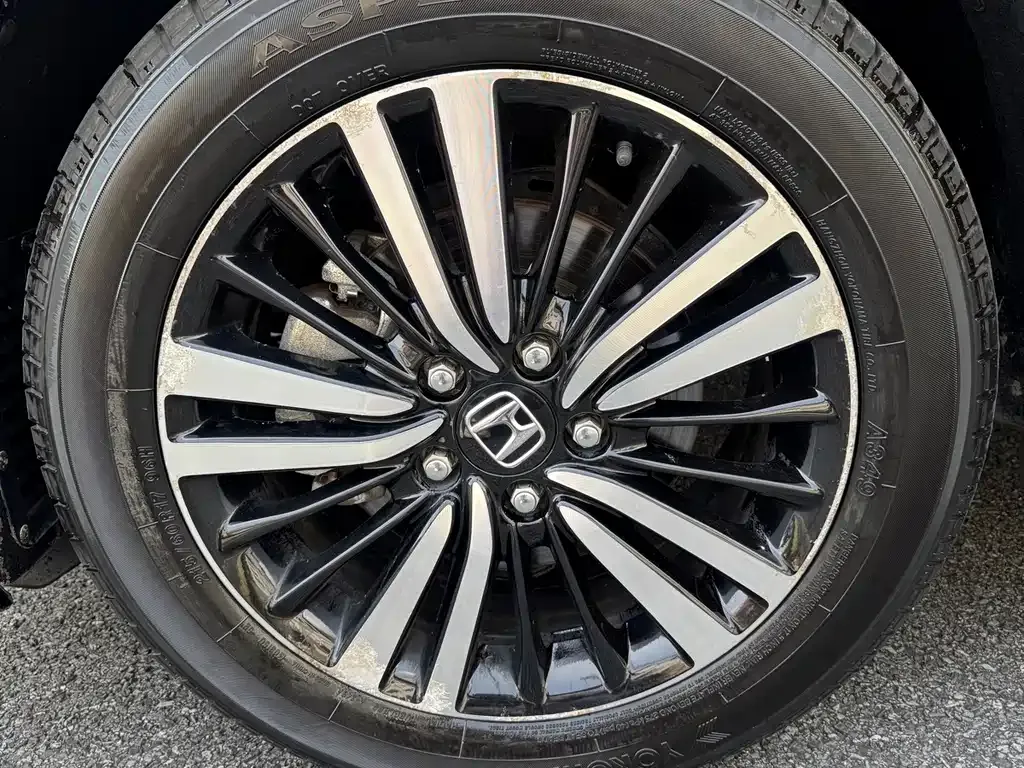 Honda Odyssey — фото 10
