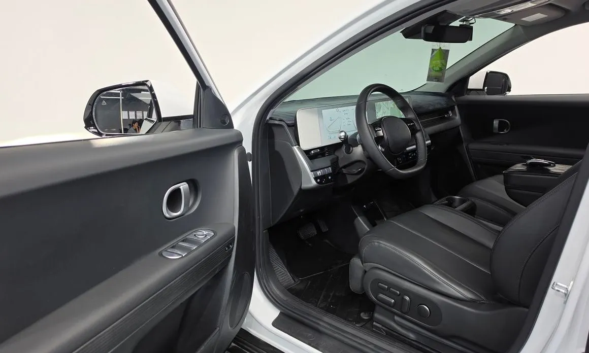 Hyundai Ioniq5 — фото 9