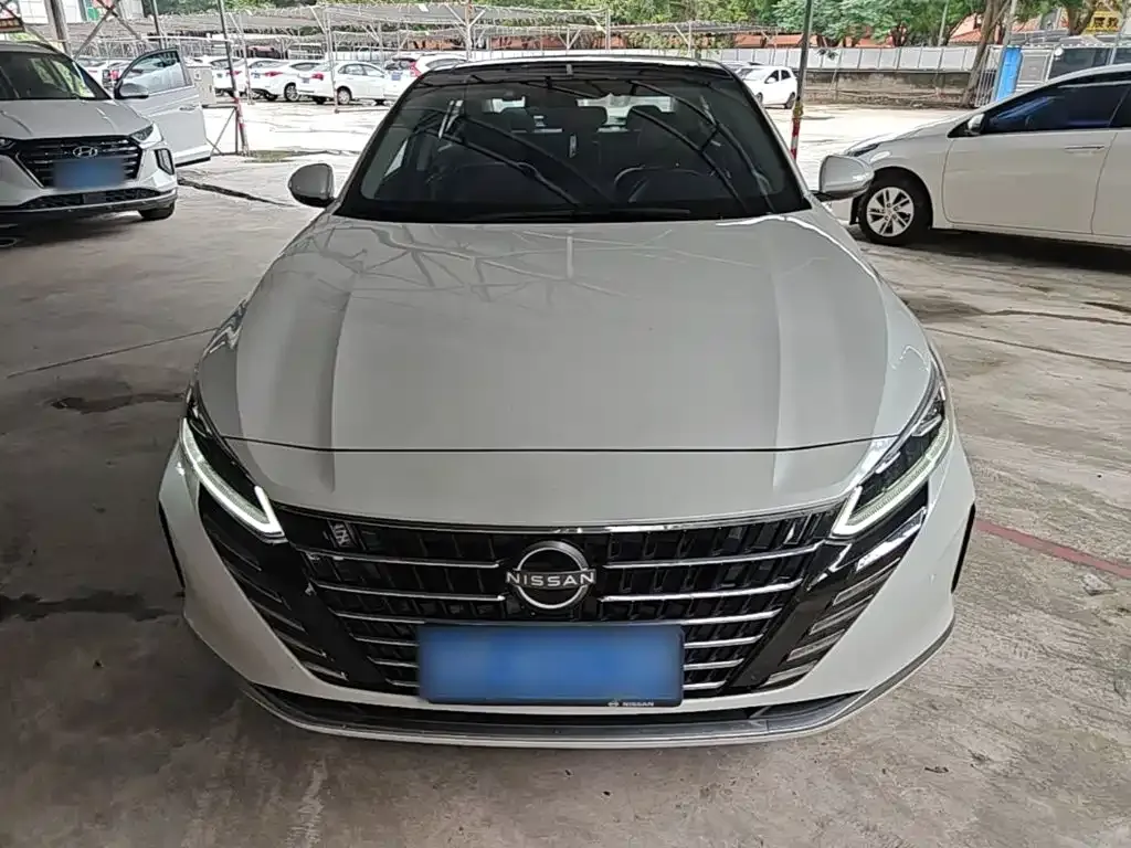 Nissan Teana — фото 10