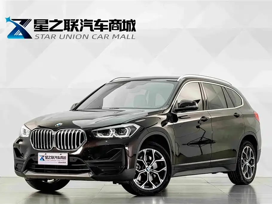 BMW X1 — фото 1