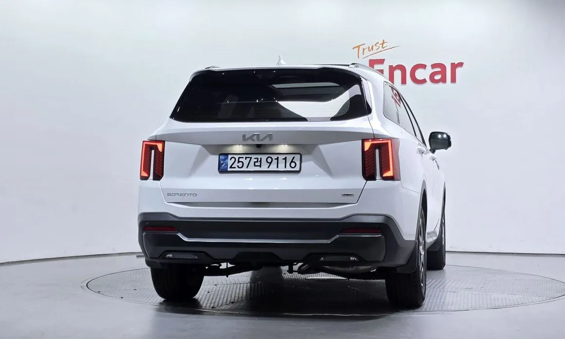 Kia Sorento — фото 5