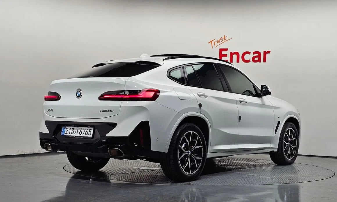 BMW X4 — фото 4
