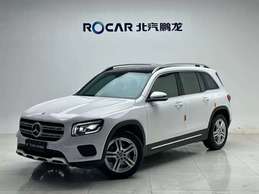 Mercedes-Benz GLB — фото 1