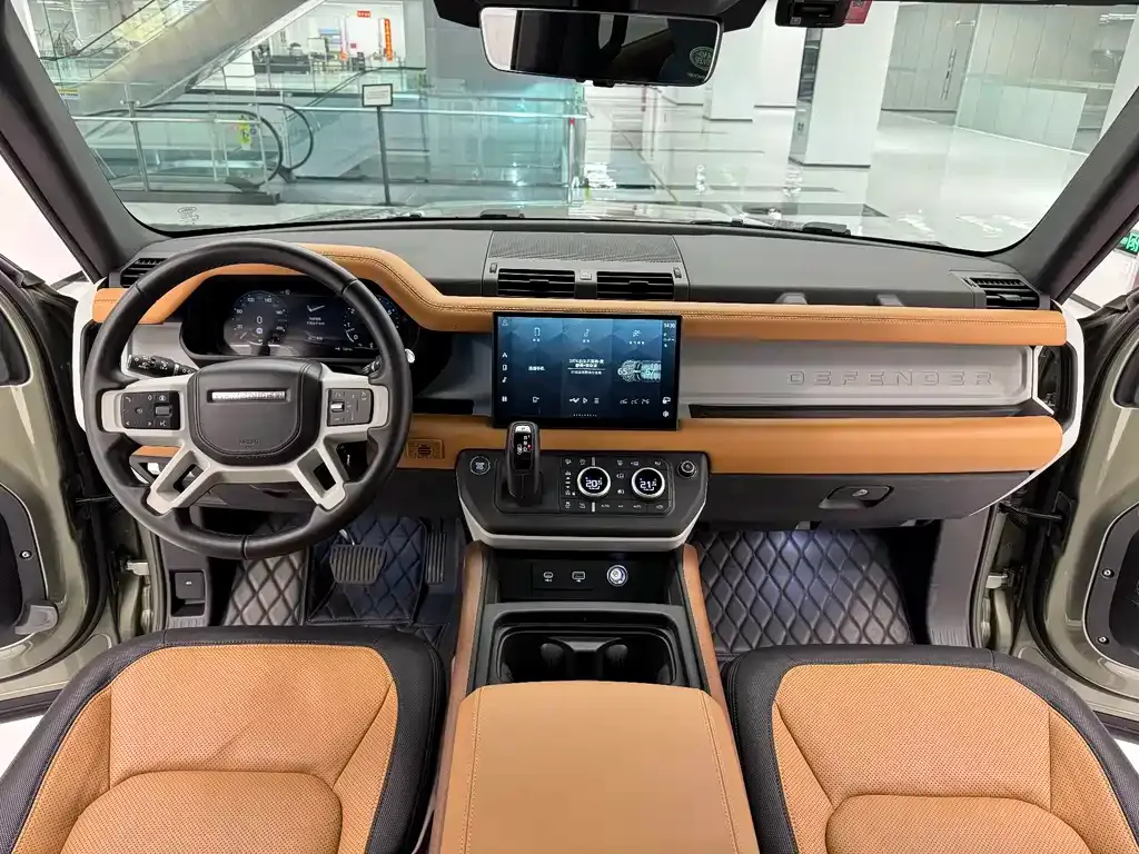 Land Rover Defender — фото 2