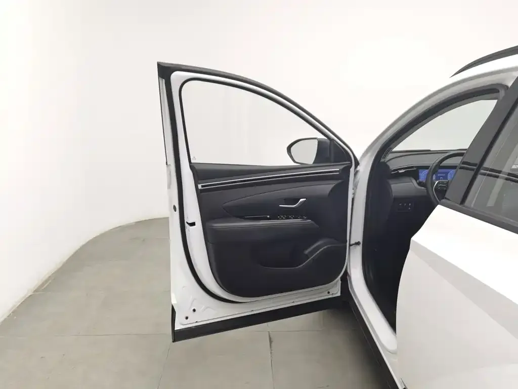 Hyundai Tucson — фото 6