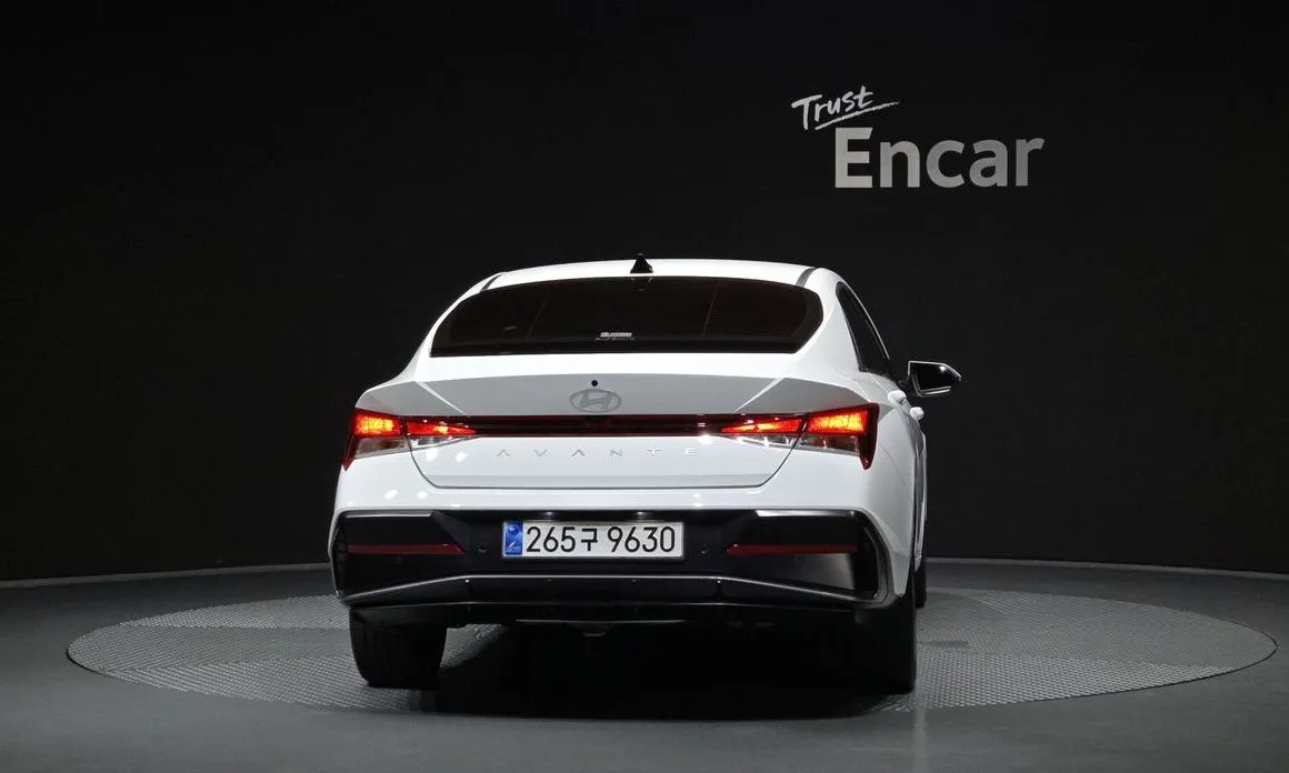 Hyundai AVANTE — фото 9