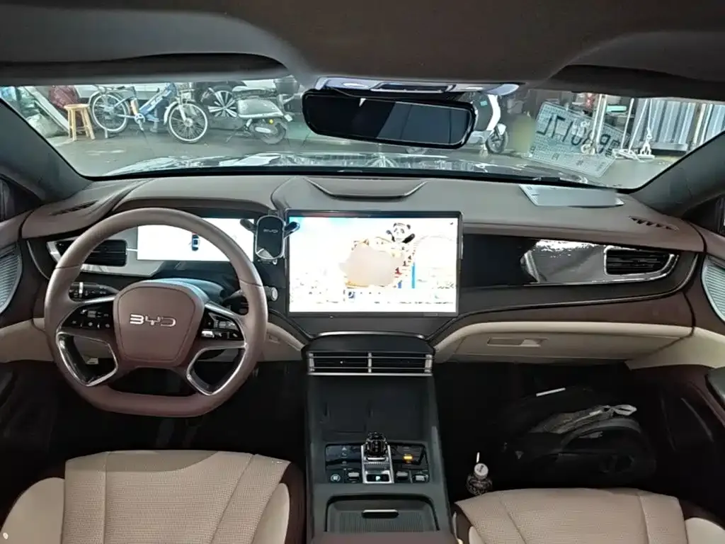 BYD Seal — фото 8