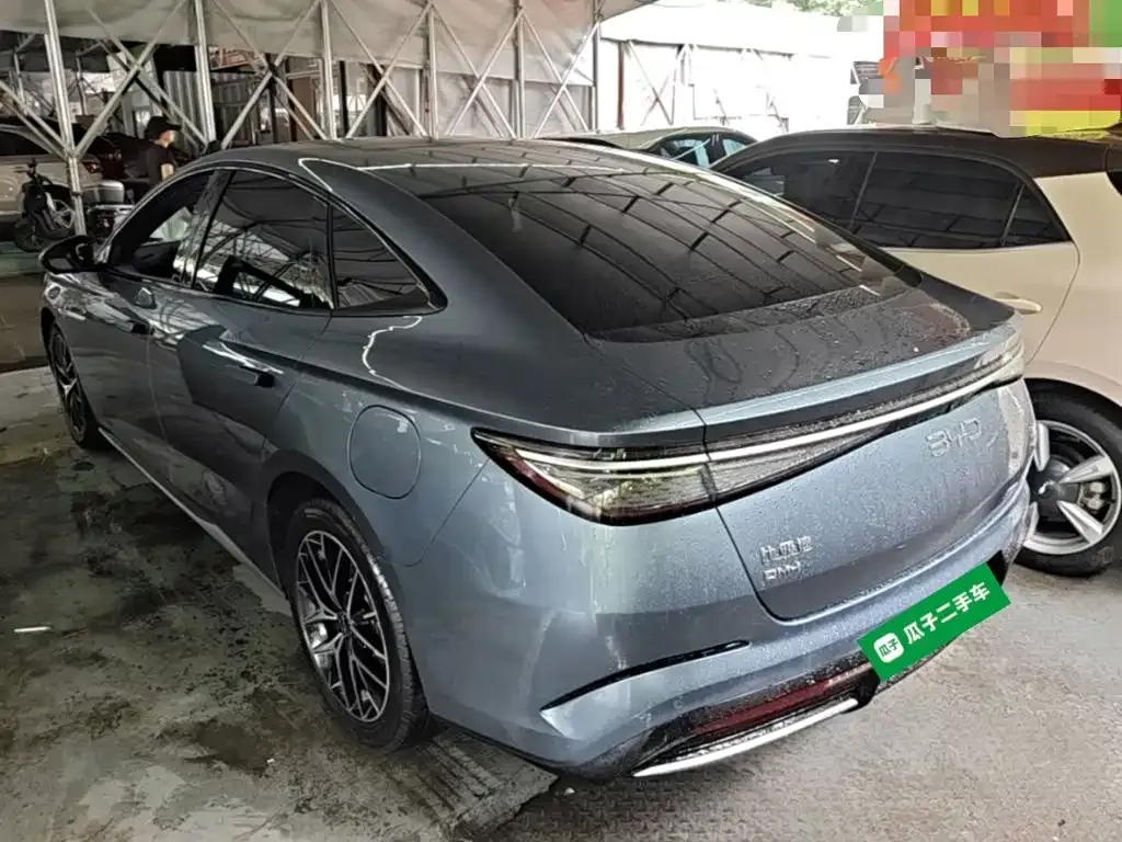 BYD Seal — фото 10