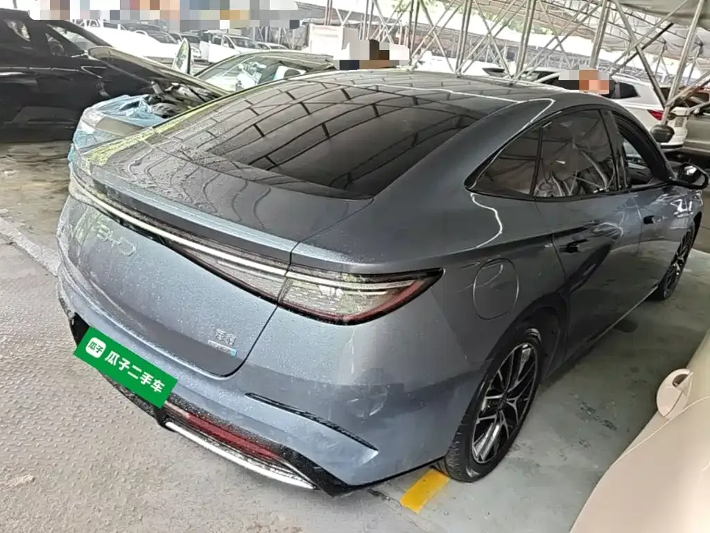 BYD Seal — фото 7