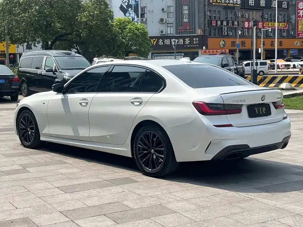 BMW 3 Series — фото 10