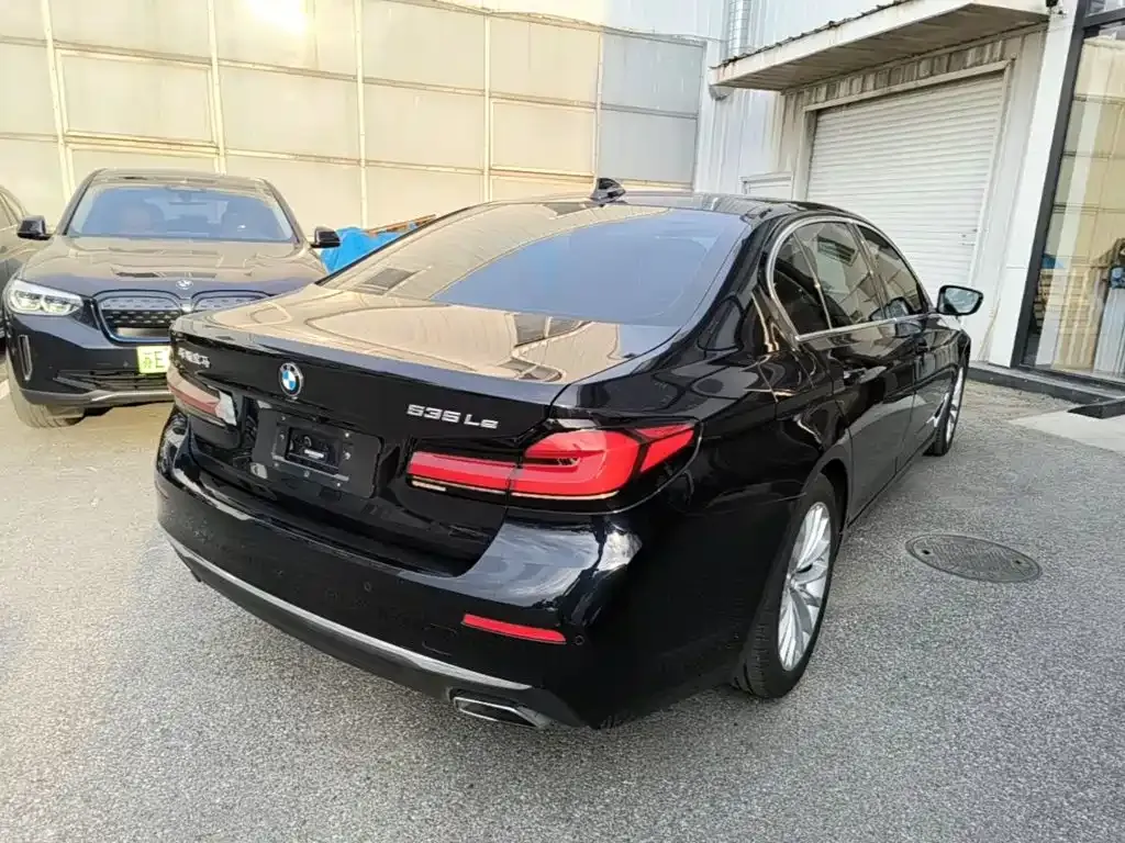 BMW 5 Series New Energy — фото 6