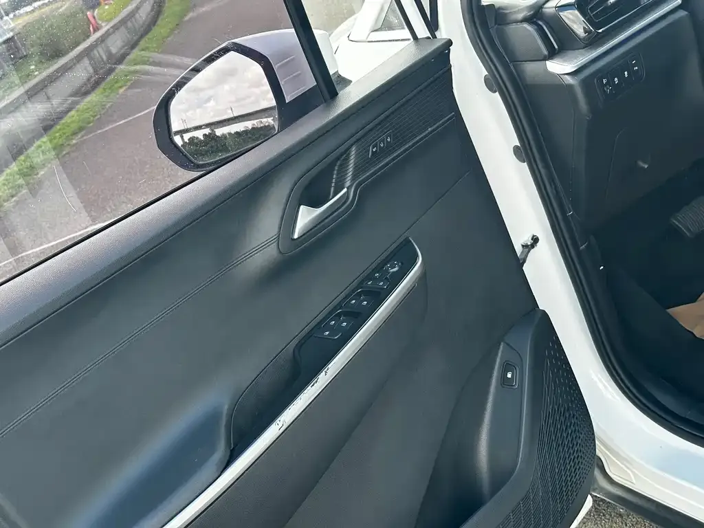 Hyundai Custo — фото 10
