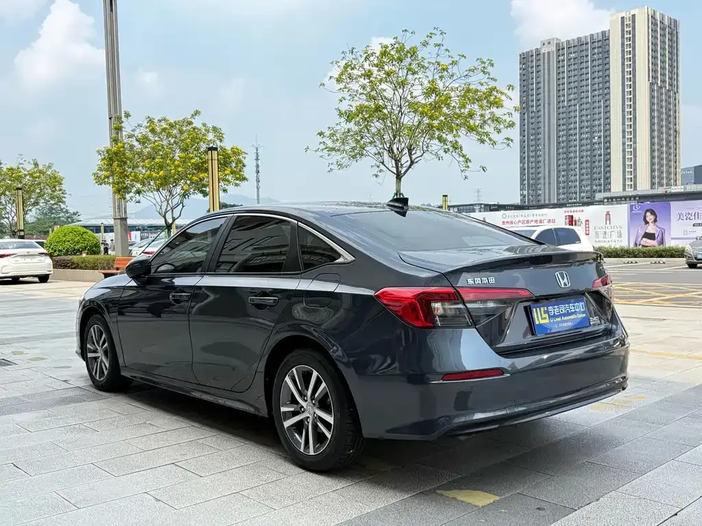 Honda Civic — фото 7