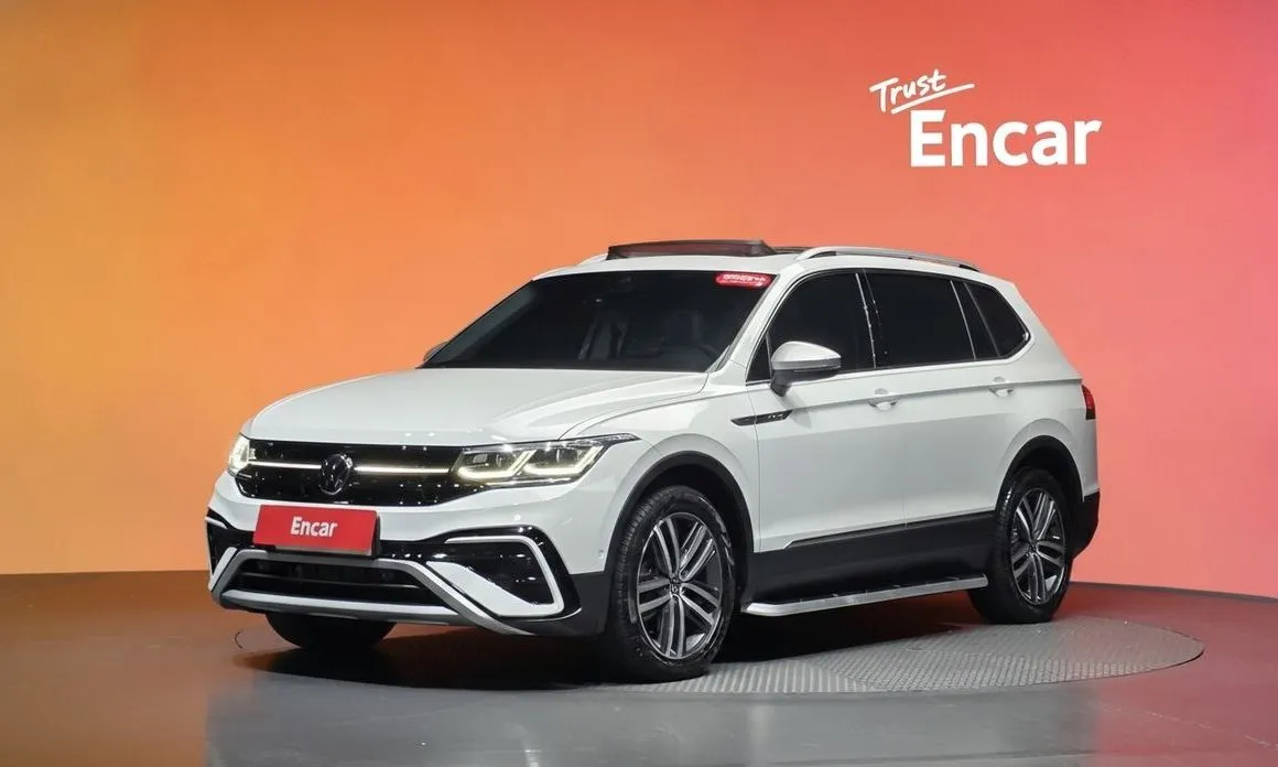 Volkswagen Tiguan — фото 1