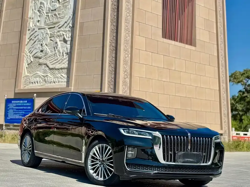 Hongqi H9 — фото 1