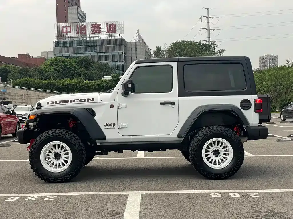 Jeep Wrangler — фото 4
