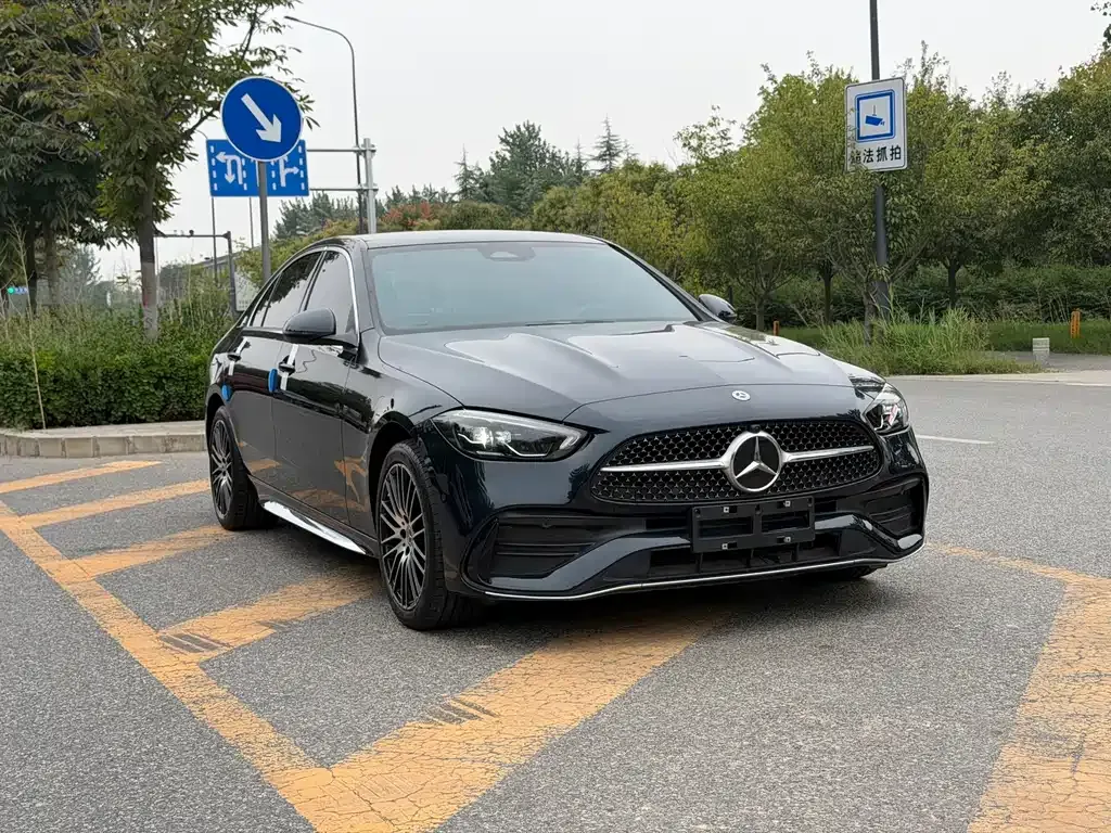 Mercedes-Benz C-Class — фото 10