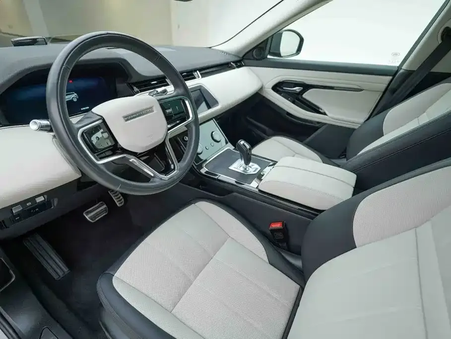 Land Rover Evoque — фото 10