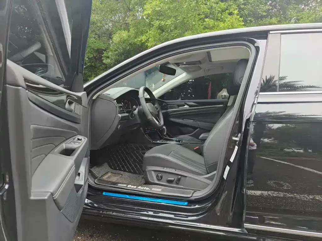 Volkswagen Passat — фото 9